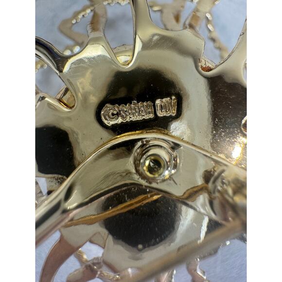 Vintage Sarah Coventry Aurora Borealis Flower Brooch Gold-Tone Open Petal MCM - Picture 6 of 7